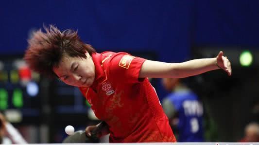 效力於巴黎 效力於巴黎