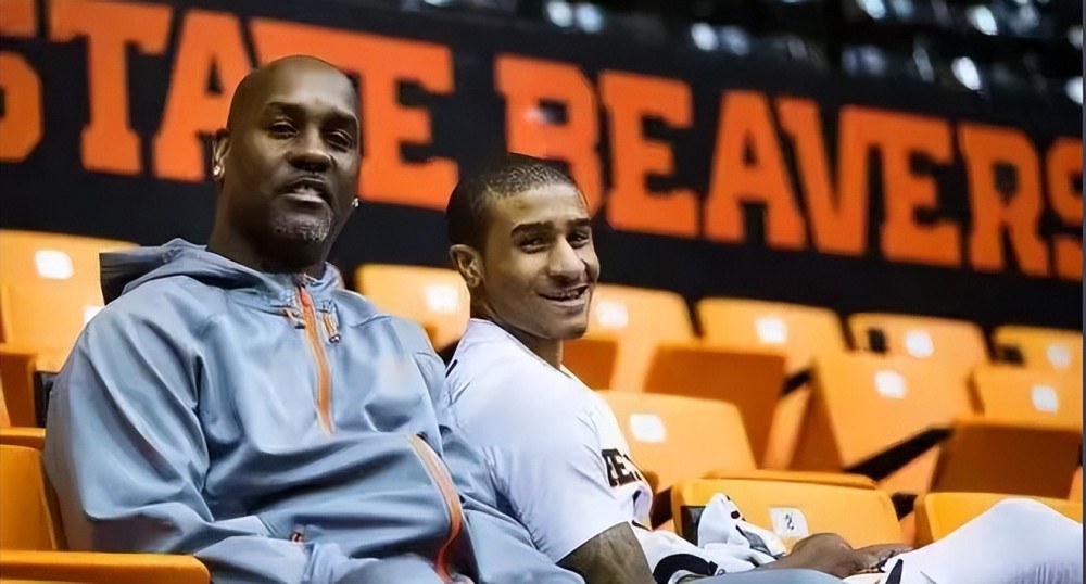 凝聚力和冷 凝聚力和冷